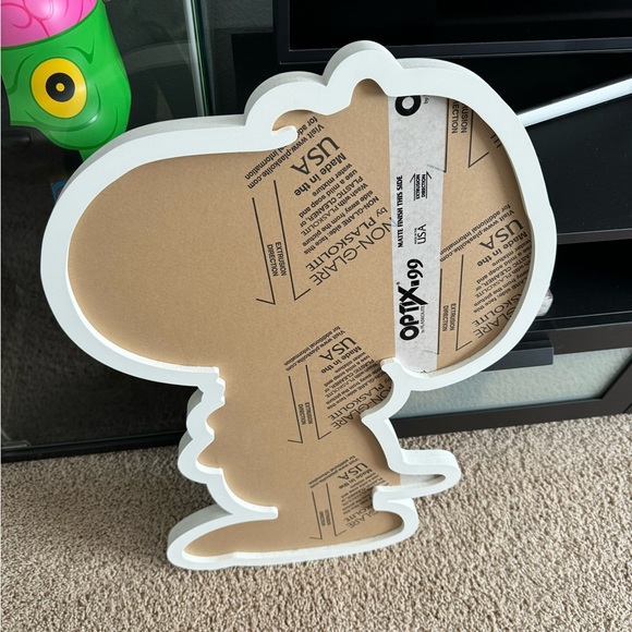 KAWS Isolation Tower Puzzle & Plexiglass Frame - Picture 3 of 4